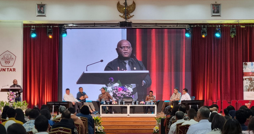 Menteri HAM Natalius Pigai